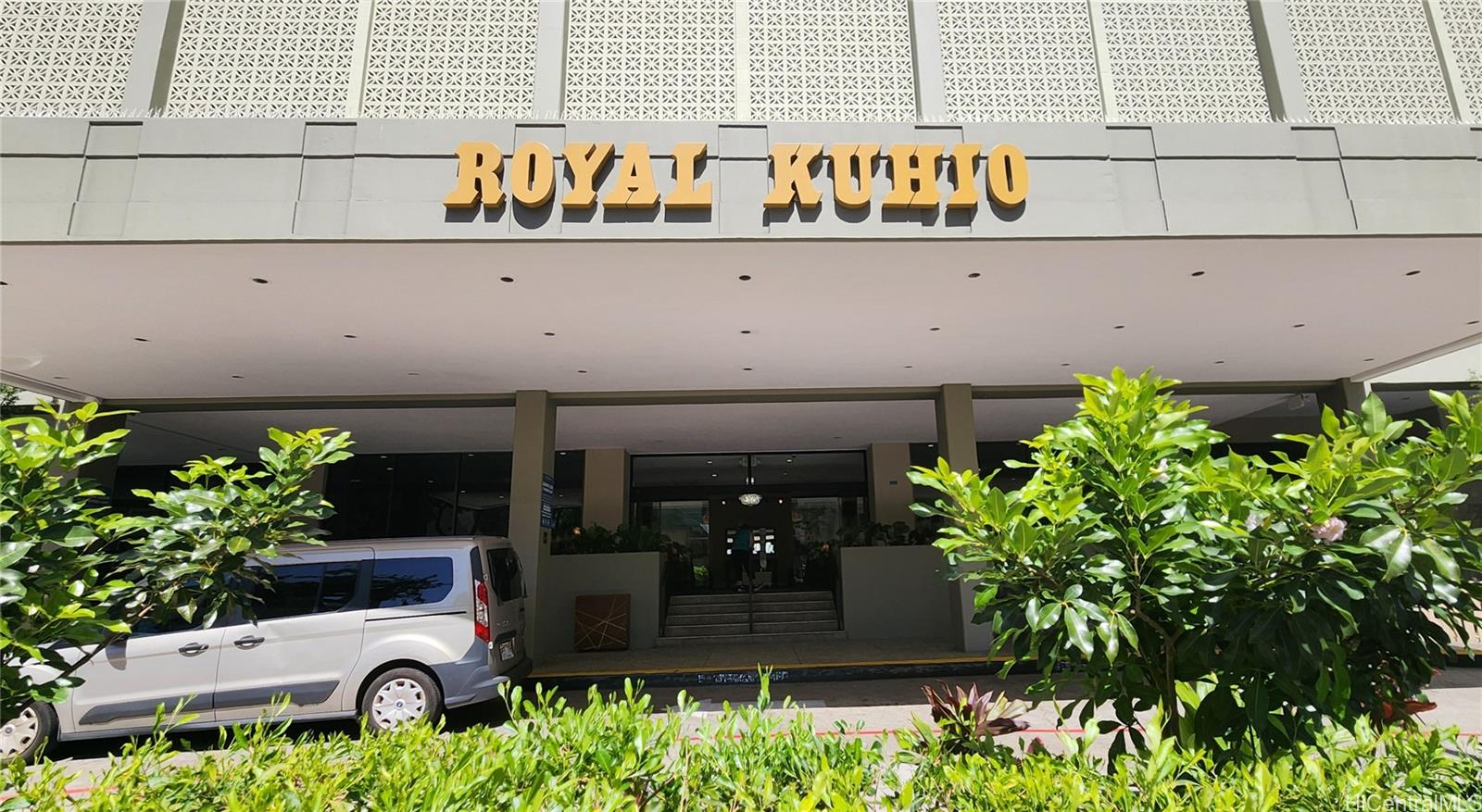 Royal Kuhio condo # 1006, Honolulu, Hawaii - photo 15 of 15