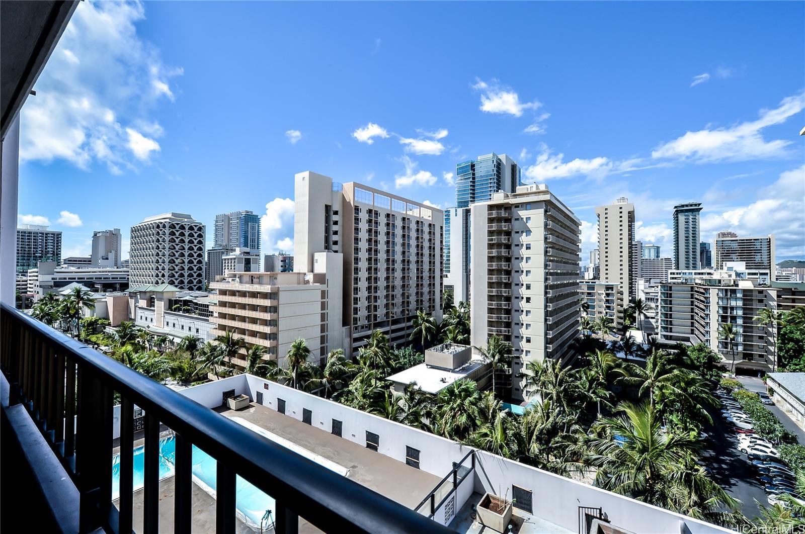 ROYAL KUHIO condo # 1014, Honolulu, Hawaii - photo 4 of 17