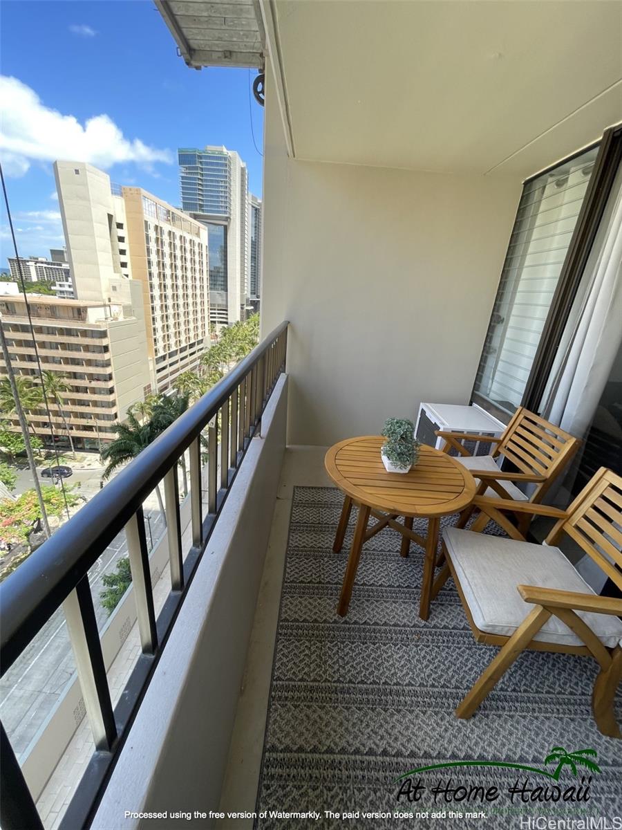 2240 Kuhio Ave Honolulu - Rental - photo 3 of 19