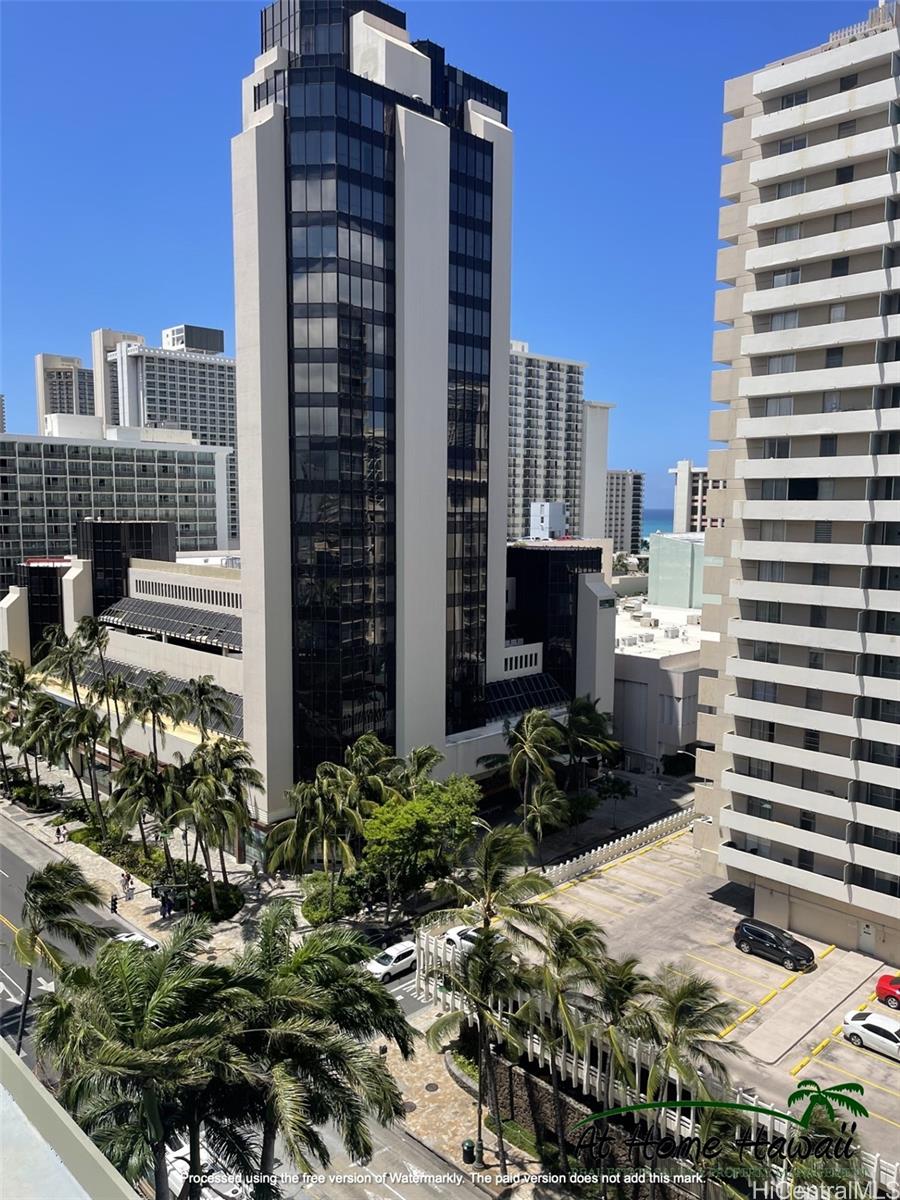 2240 Kuhio Ave Honolulu - Rental - photo 6 of 19