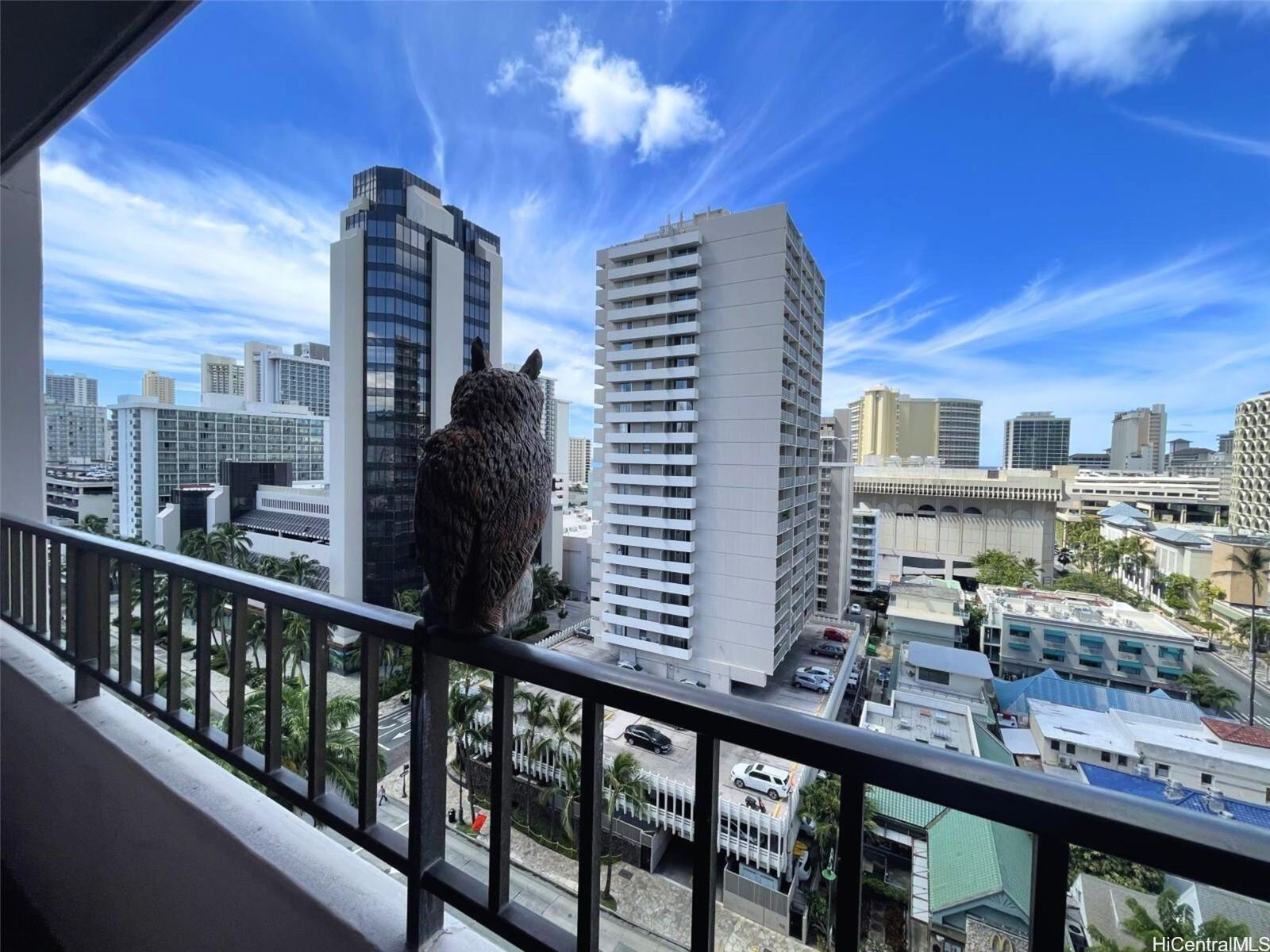 Royal Kuhio condo # 1210, Honolulu, Hawaii - photo 19 of 23