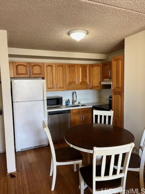 Royal Kuhio condo # 1210, Honolulu, Hawaii - photo 6 of 8