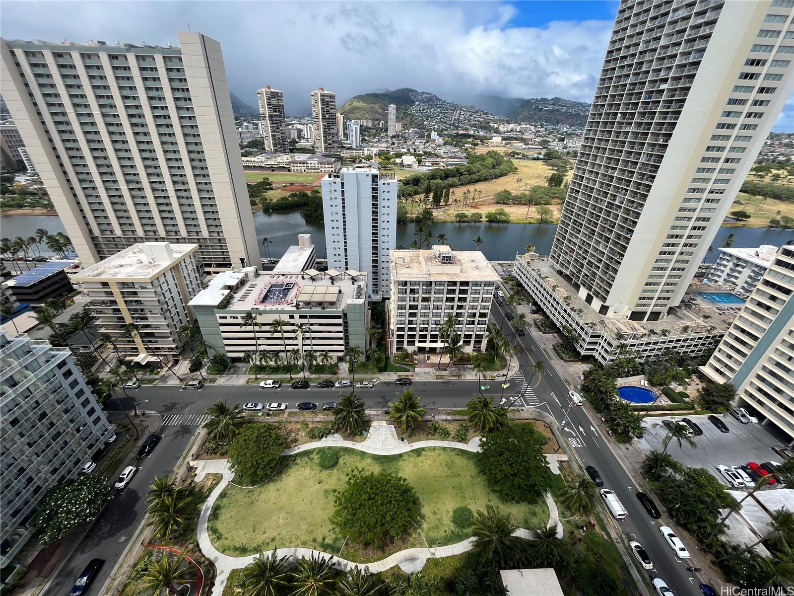 Royal Kuhio condo # 1404, Honolulu, Hawaii - photo 3 of 16