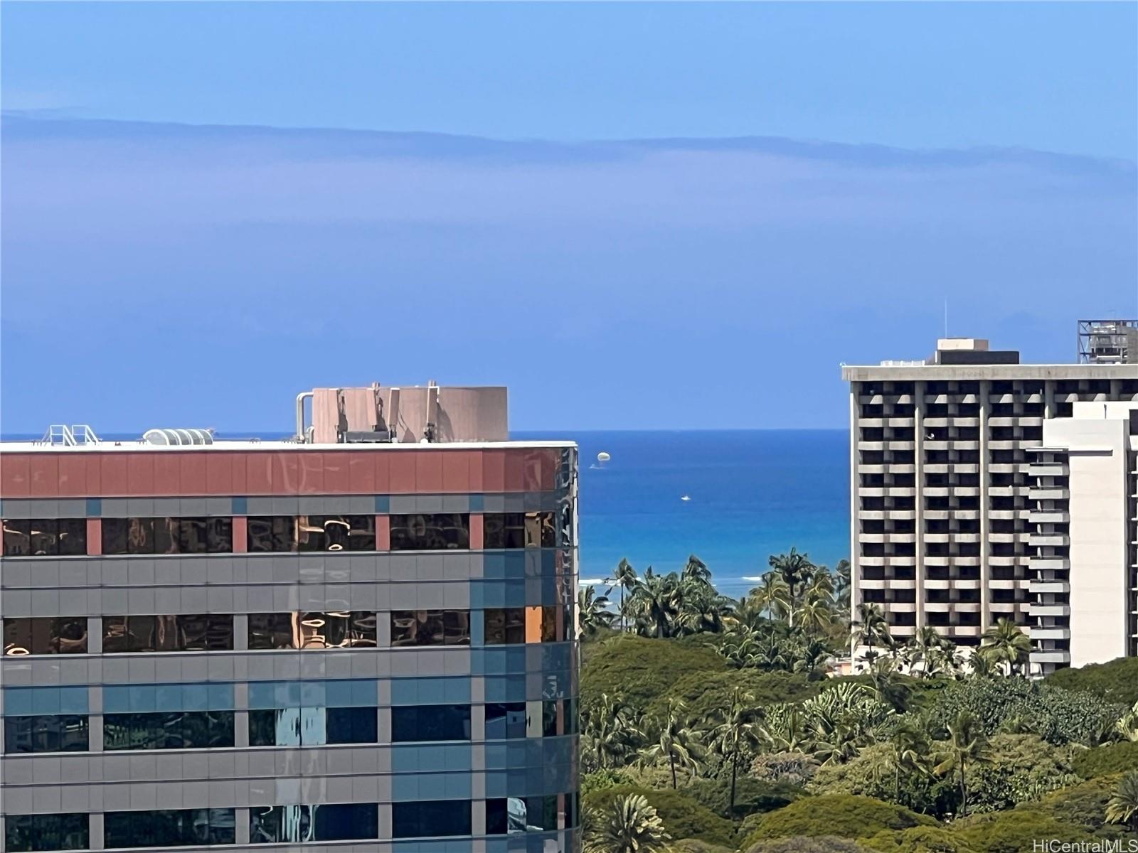 Royal Kuhio condo # 1609, Honolulu, Hawaii - photo 13 of 25