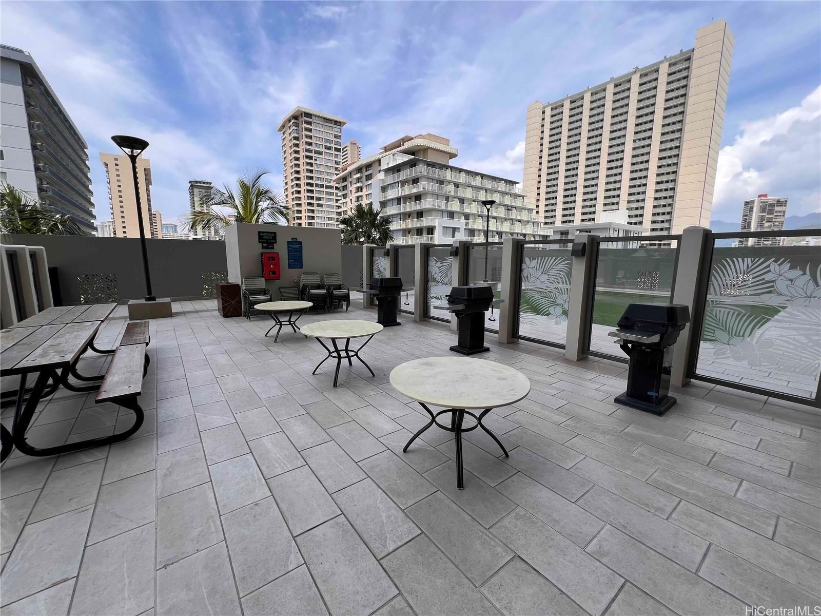 Royal Kuhio condo # 1609, Honolulu, Hawaii - photo 20 of 25