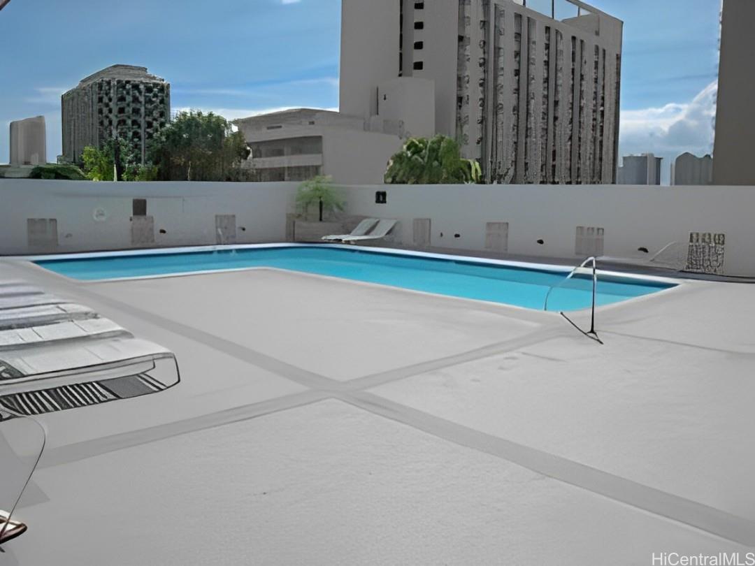 2240 Kuhio Ave Honolulu - Rental - photo 14 of 21