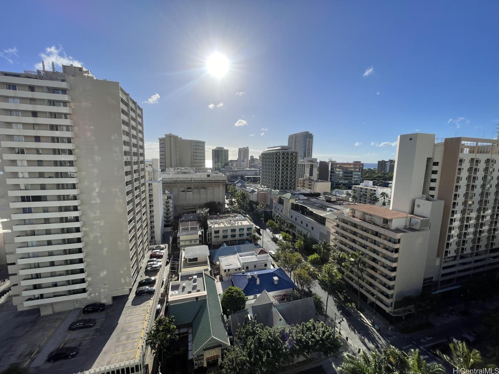 2240 Kuhio Ave Honolulu - Rental - photo 10 of 21