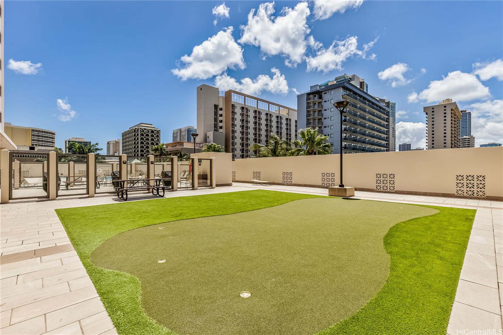 Royal Kuhio condo # 2006, Honolulu, Hawaii - photo 19 of 24