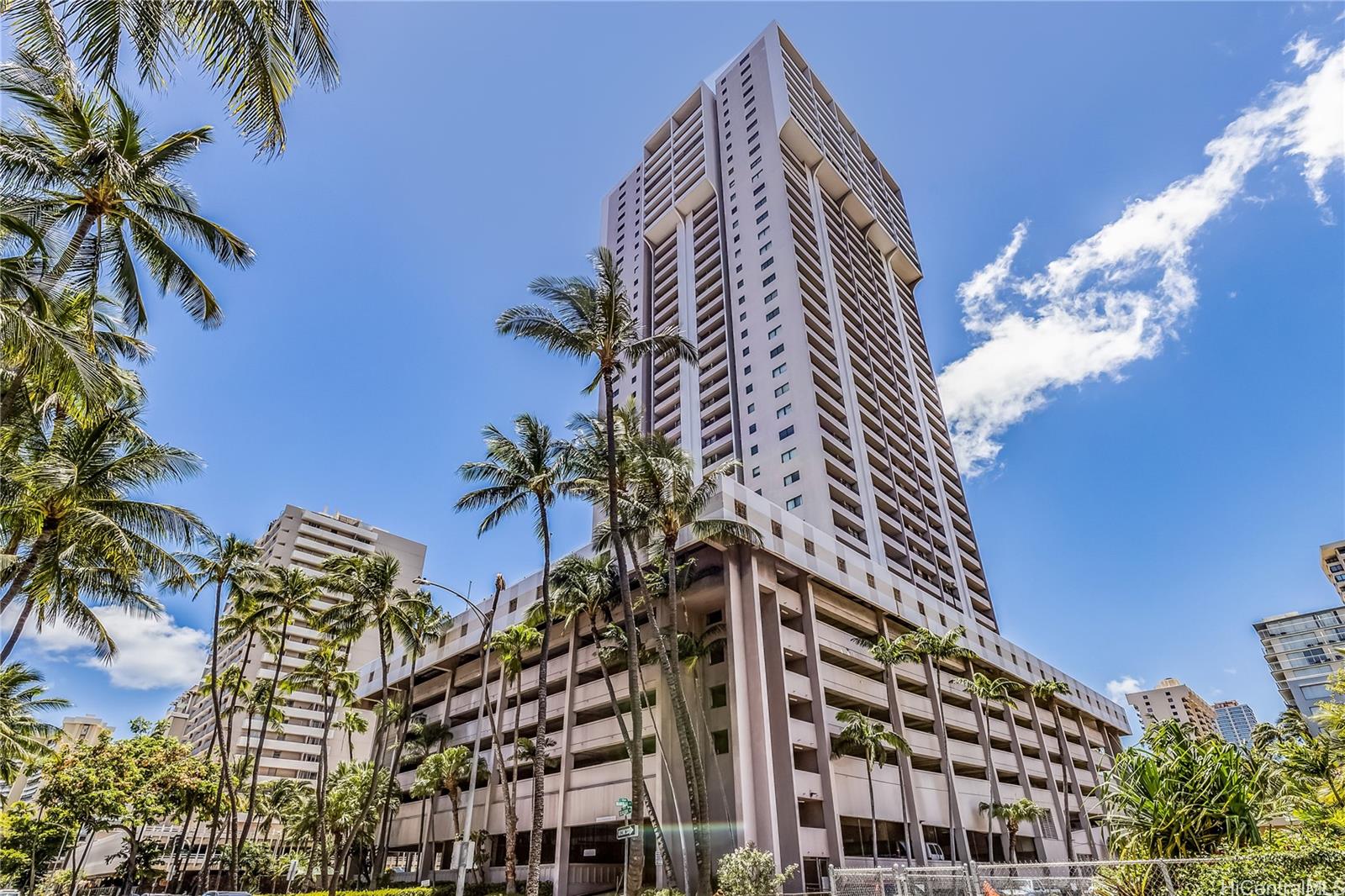 Royal Kuhio condo # 2006, Honolulu, Hawaii - photo 21 of 24
