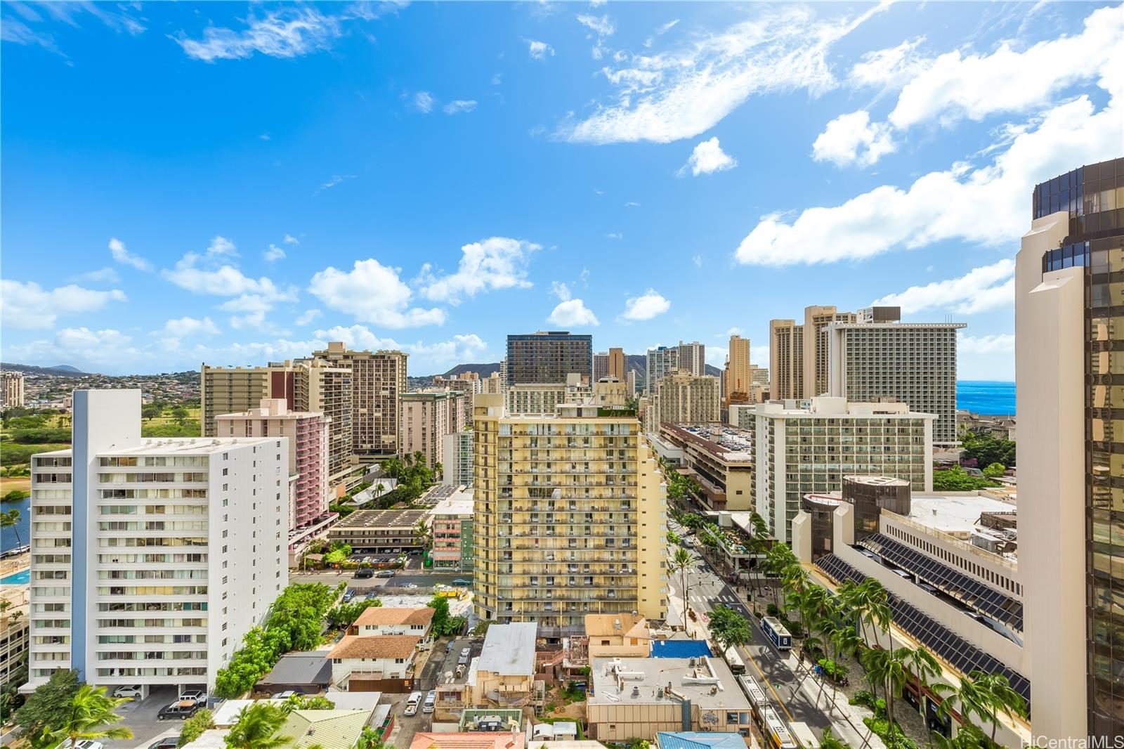 Royal Kuhio condo # 2007, Honolulu, Hawaii - photo 10 of 18