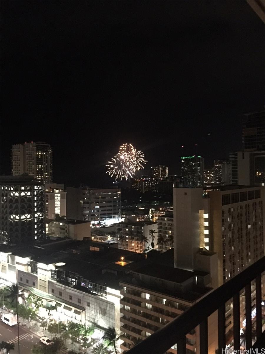 Royal Kuhio condo # 2108, Honolulu, Hawaii - photo 2 of 10