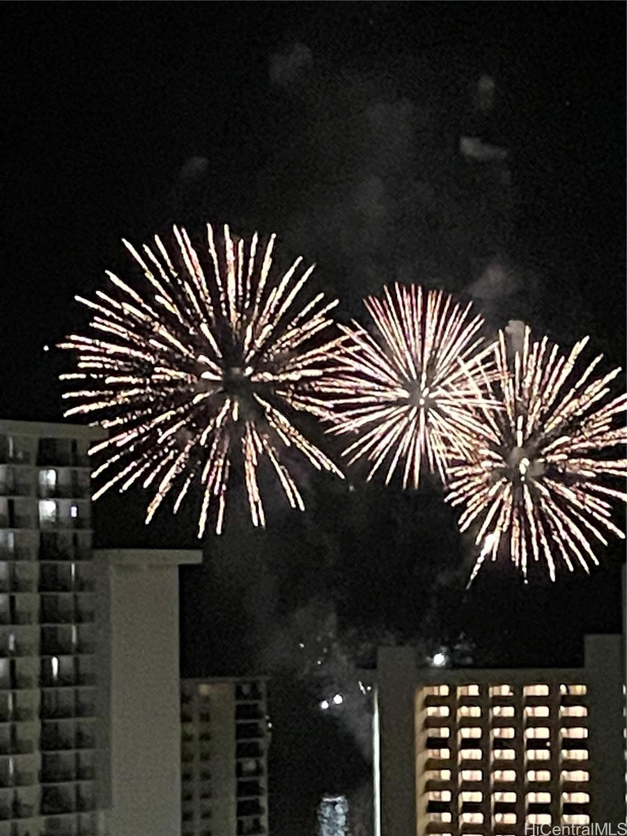 Royal Kuhio condo # 2108, Honolulu, Hawaii - photo 3 of 10