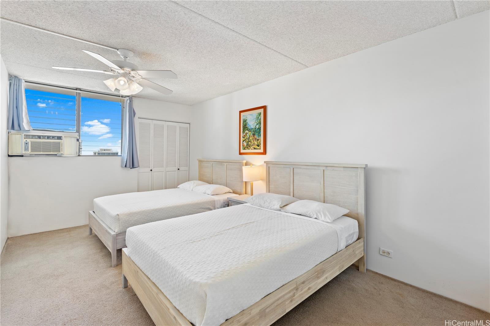 2240 Kuhio Ave Honolulu - Rental - photo 9 of 21