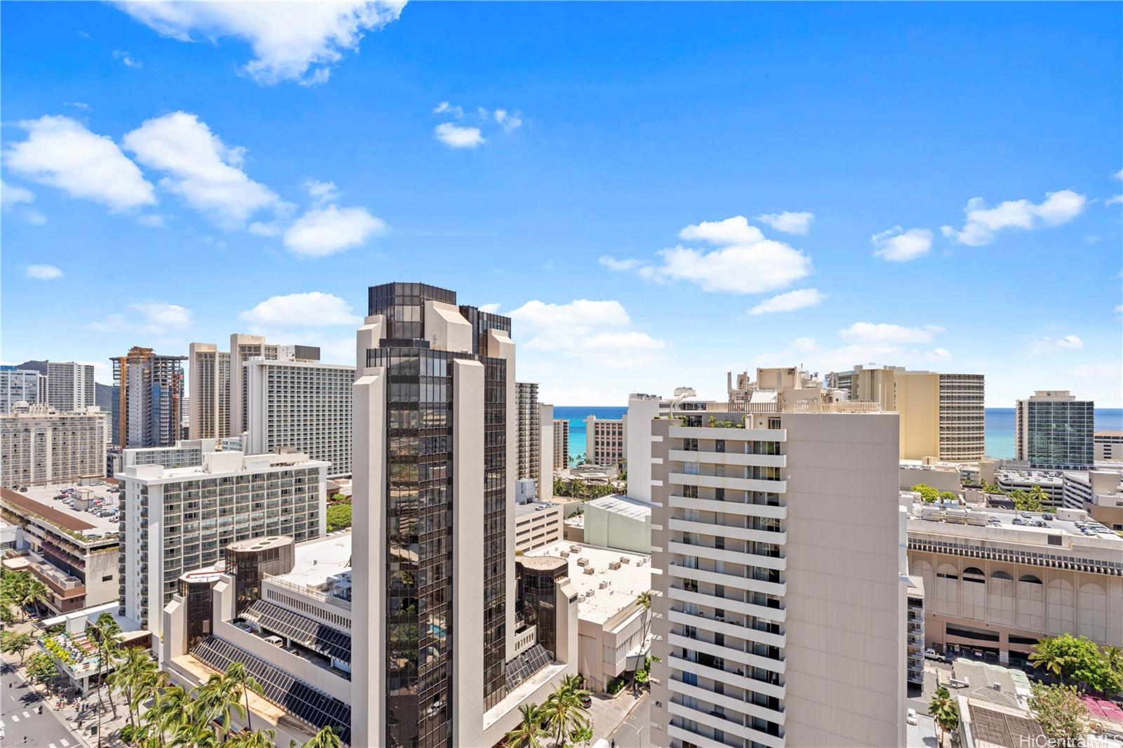 2240 Kuhio Ave Honolulu - Rental - photo 7 of 25