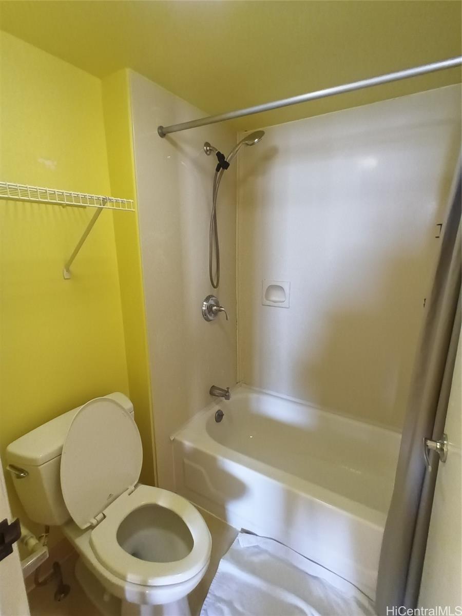 Royal Kuhio condo # 2404, Honolulu, Hawaii - photo 6 of 18