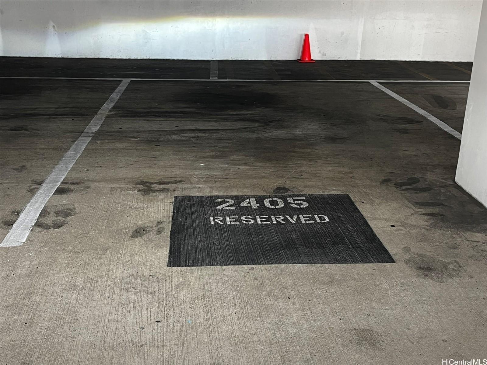 Royal Kuhio condo # 2405, Honolulu, Hawaii - photo 16 of 24