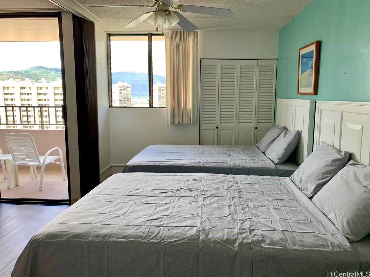 Royal Kuhio condo # 2804, Honolulu, Hawaii - photo 4 of 7