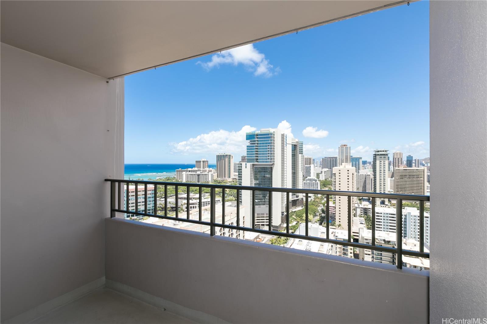 ROYAL KUHIO condo # 2813, Honolulu, Hawaii - photo 6 of 18