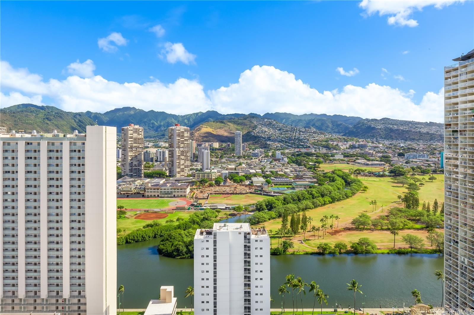 Royal Kuhio condo # 3002, Honolulu, Hawaii - photo 18 of 25