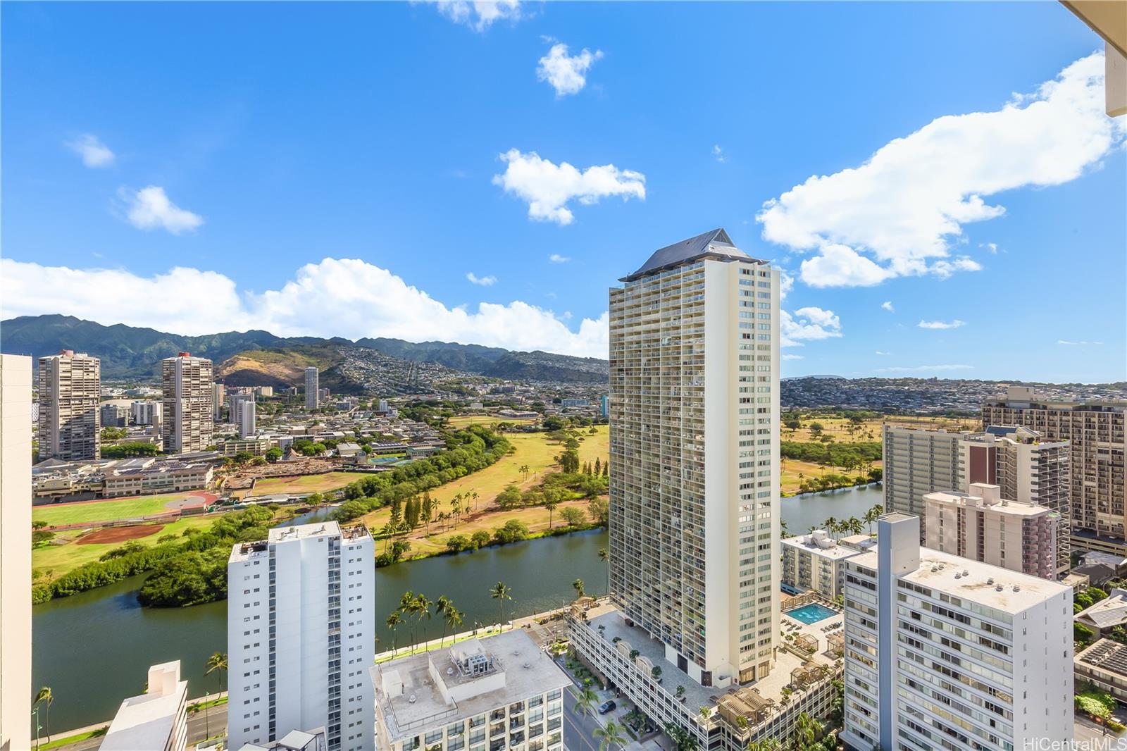 Royal Kuhio condo # 3002, Honolulu, Hawaii - photo 19 of 25