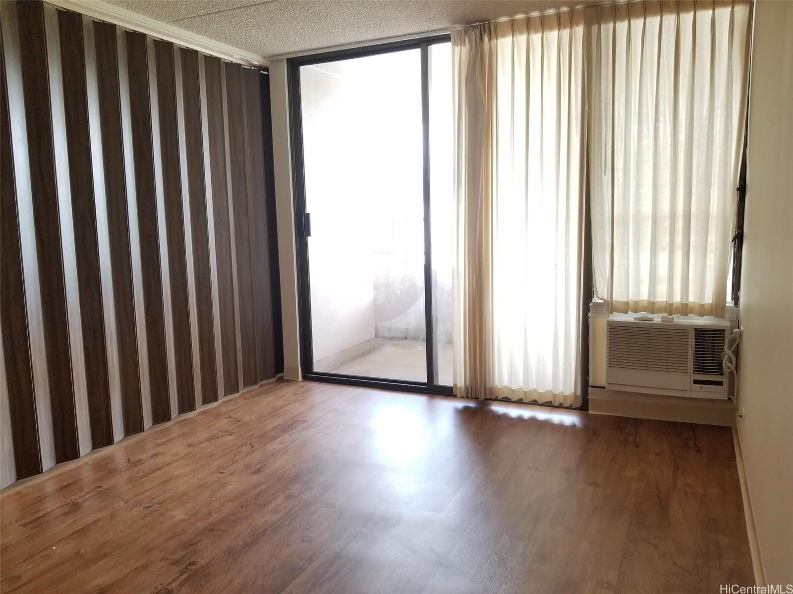 Royal Kuhio condo # 3103, Honolulu, Hawaii - photo 3 of 25