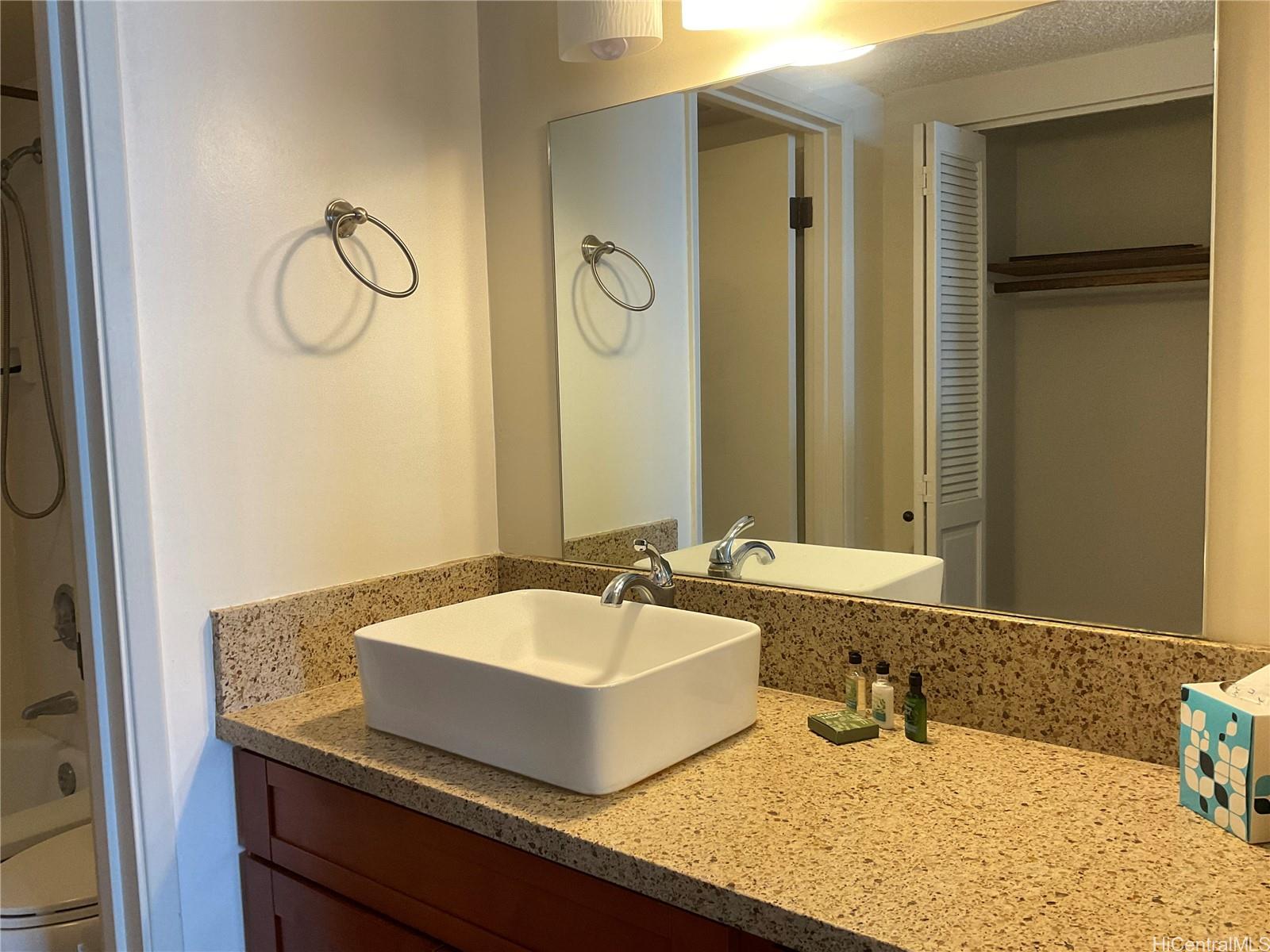 Royal Kuhio condo # 3103, Honolulu, Hawaii - photo 6 of 25