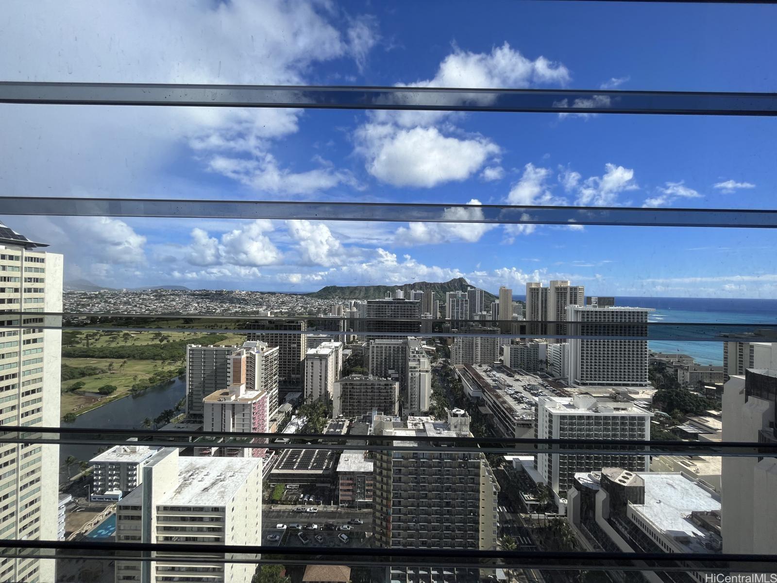 Royal Kuhio condo # 3202, Honolulu, Hawaii - photo 8 of 24