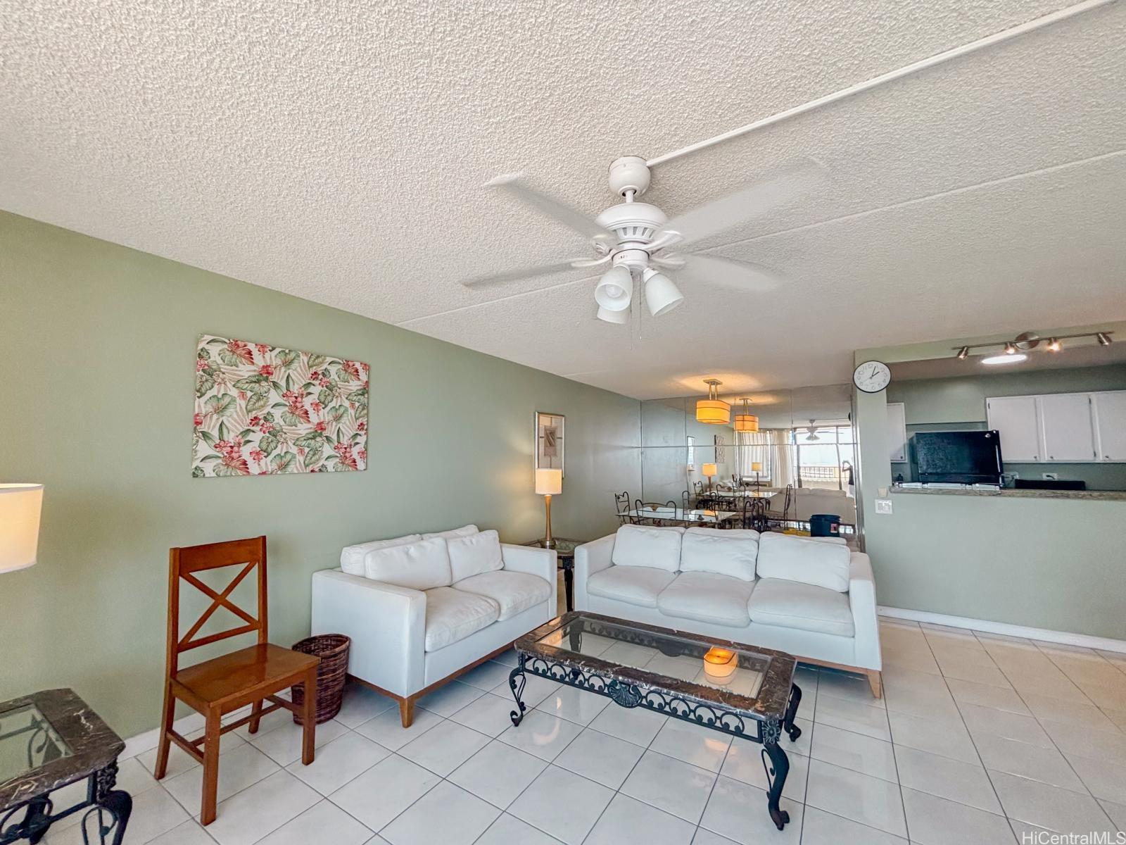 Royal Kuhio condo # 3505, Honolulu, Hawaii - photo 2 of 23