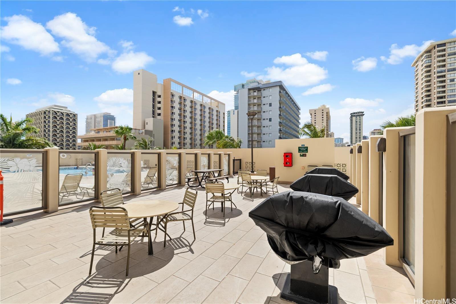 Royal Kuhio condo # 3505, Honolulu, Hawaii - photo 17 of 23