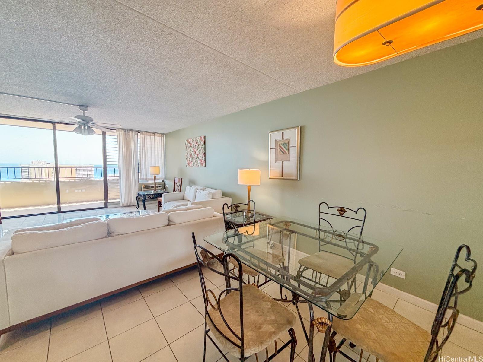 Royal Kuhio condo # 3505, Honolulu, Hawaii - photo 3 of 23