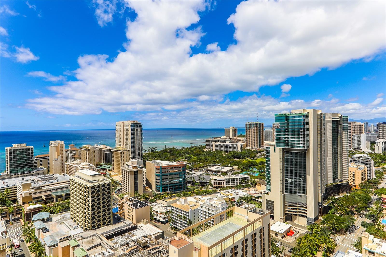 Royal Kuhio condo # 3606, Honolulu, Hawaii - photo 15 of 21
