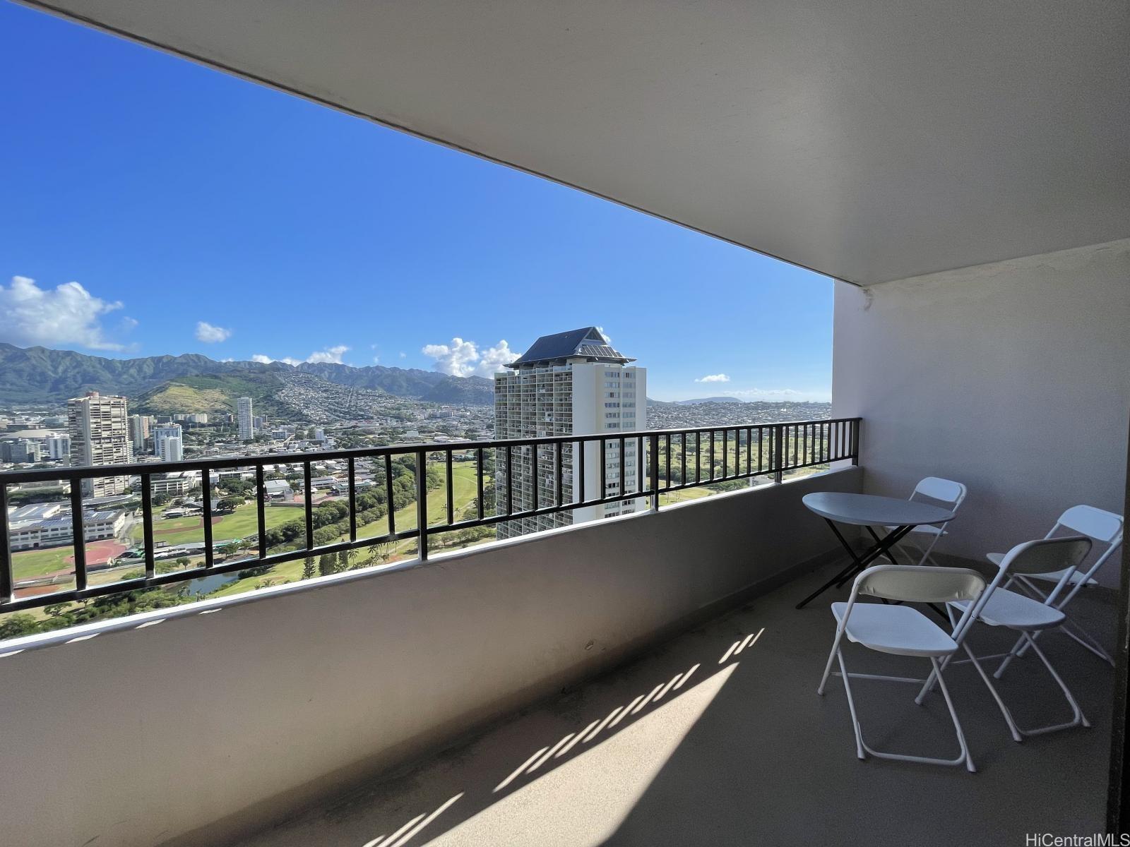 2240 Kuhio Ave Honolulu - Rental - photo 7 of 18