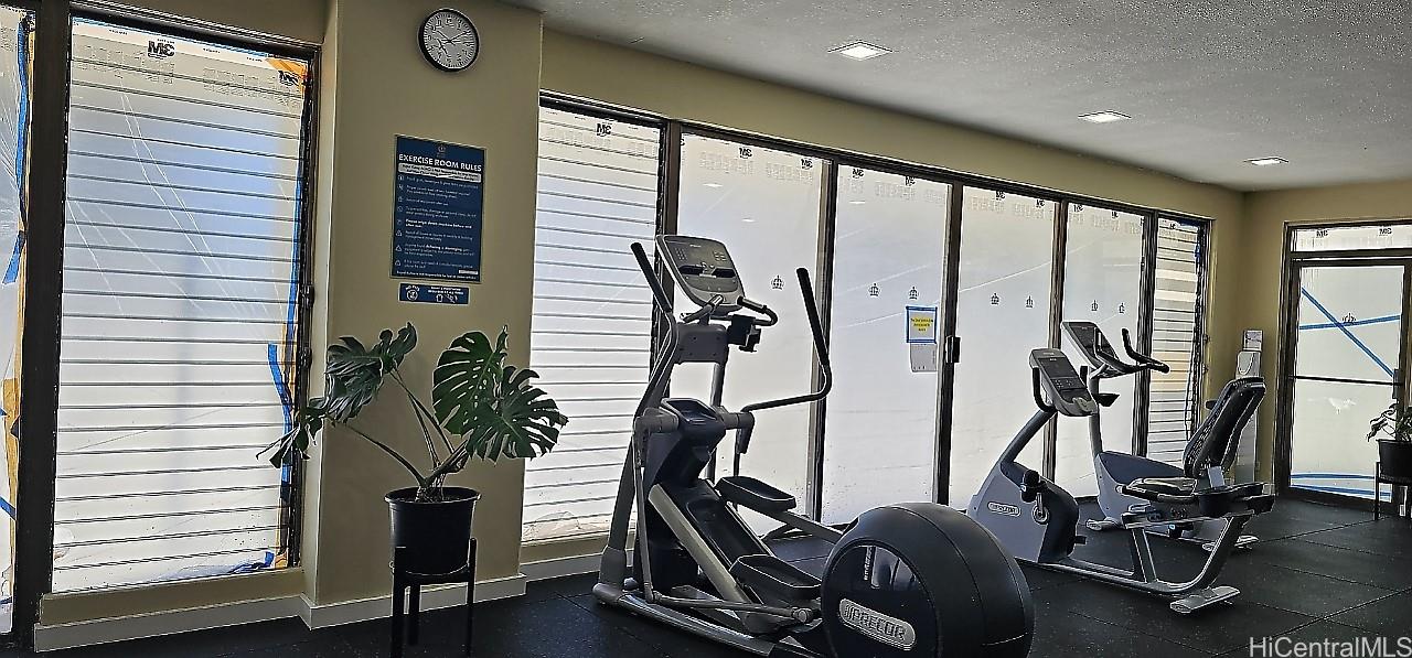 Royal Kuhio condo # 905, Honolulu, Hawaii - photo 15 of 18