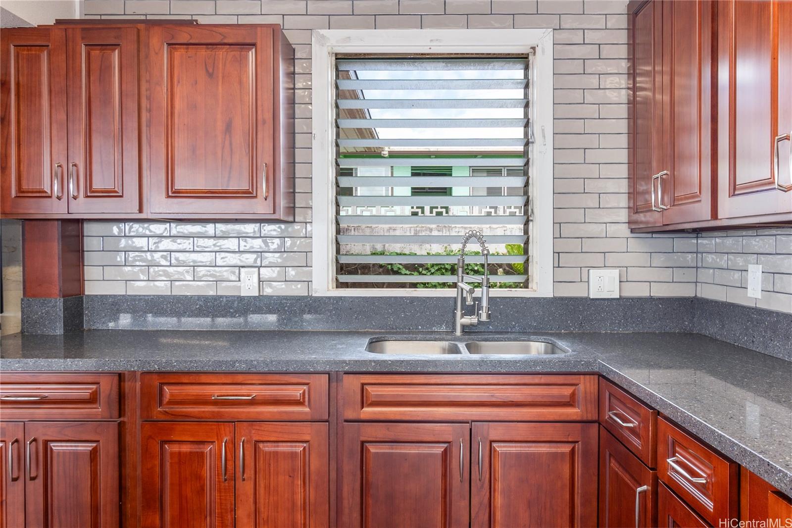 2248  Aumakua Street Pacific Palisades, PearlCity home - photo 13 of 25