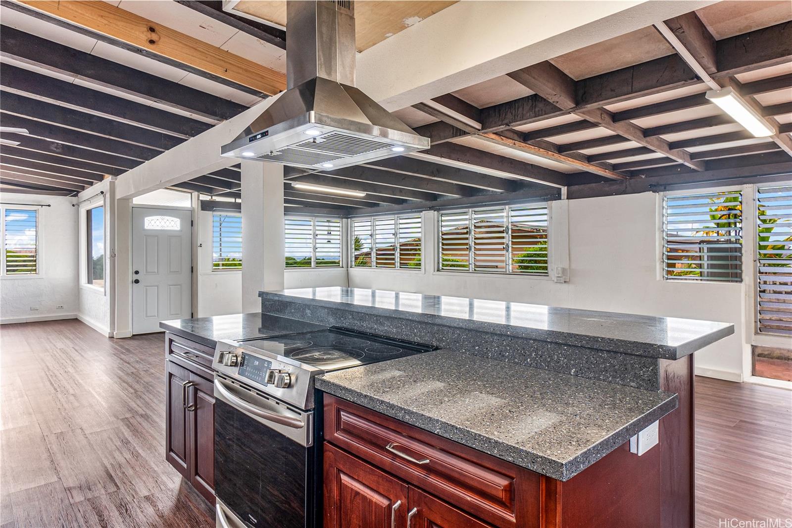 2248  Aumakua Street Pacific Palisades, PearlCity home - photo 5 of 25