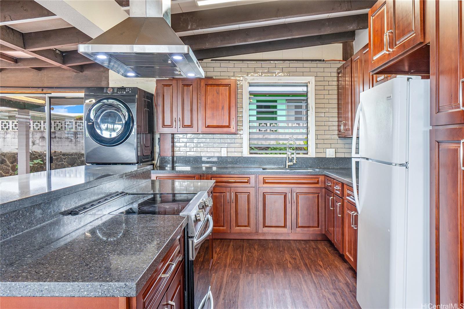 2248  Aumakua Street Pacific Palisades, PearlCity home - photo 6 of 25