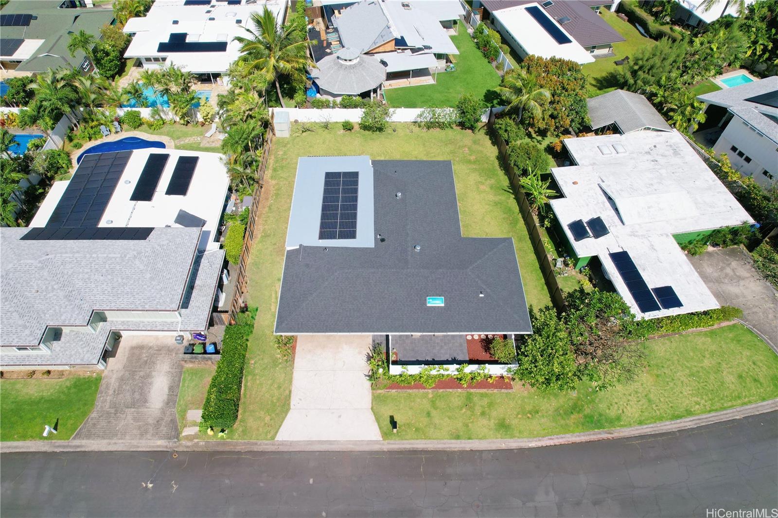 225  Aikane Street Aikahi Park, Kailua home - photo 24 of 25