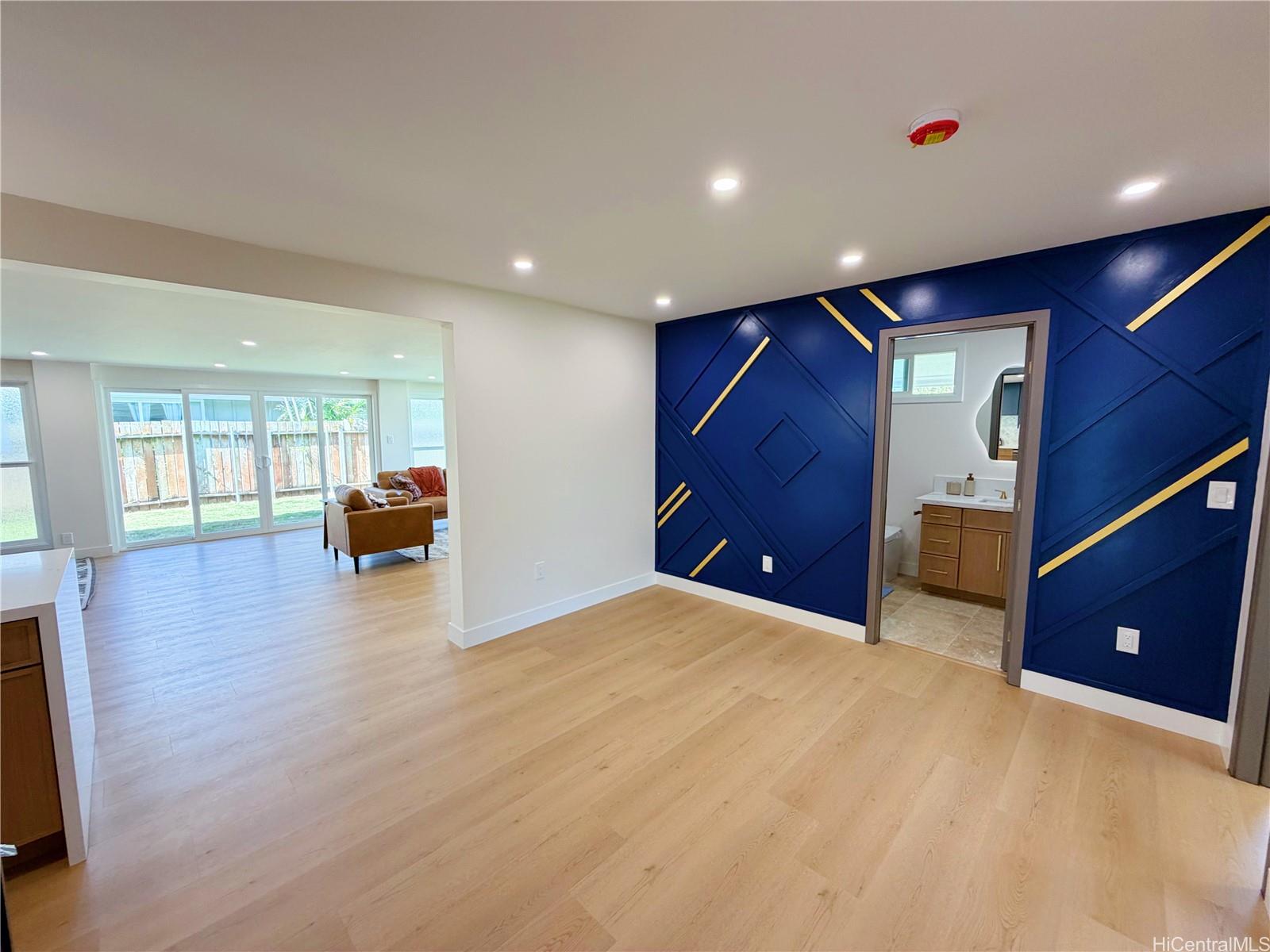 225  Aikane Street Aikahi Park, Kailua home - photo 5 of 25