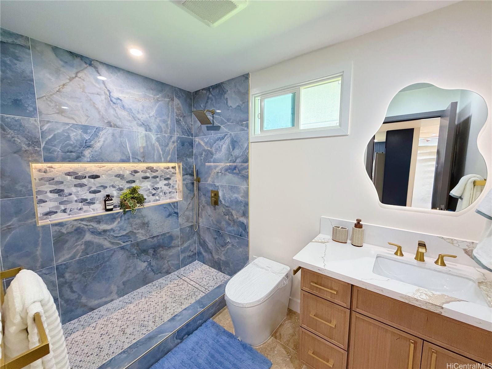 225  Aikane Street Aikahi Park, Kailua home - photo 10 of 25