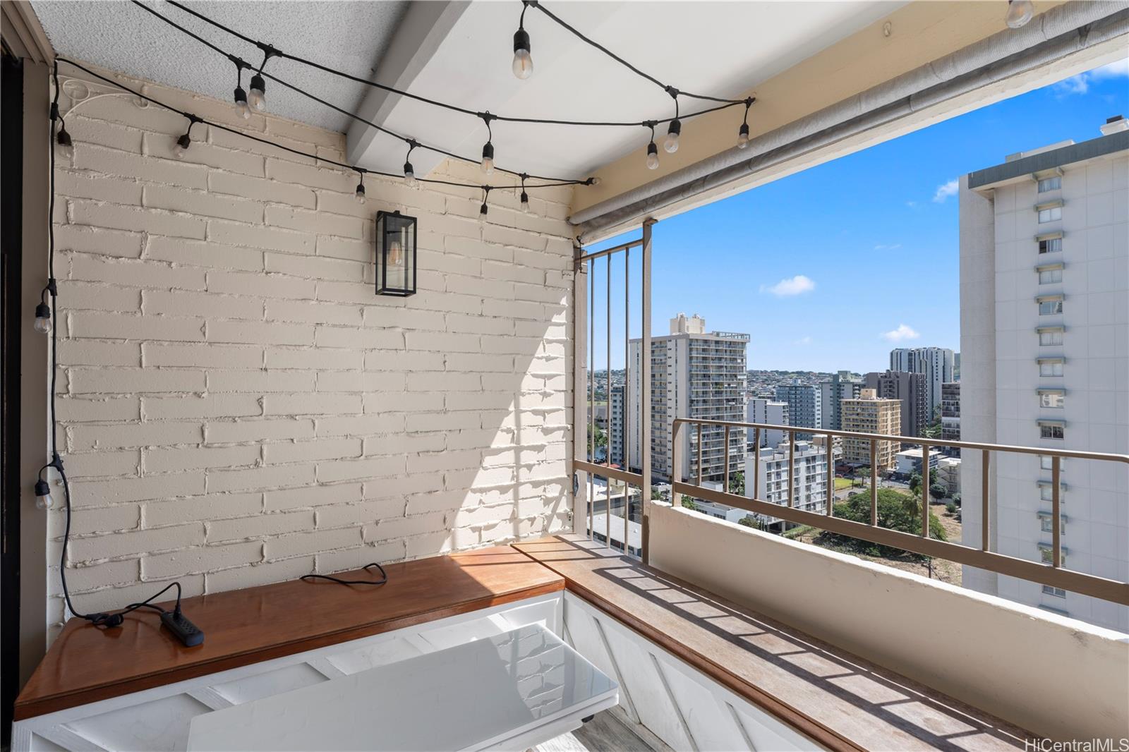 Governor Cleghorn condo # PH2, Honolulu, Hawaii - photo 19 of 24