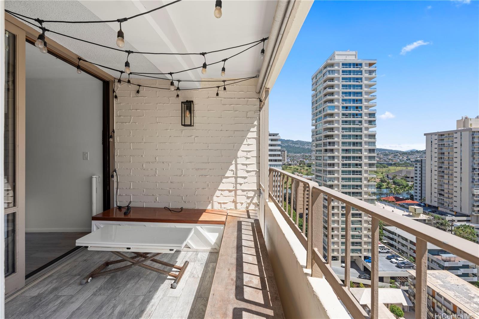 Governor Cleghorn condo # PH2, Honolulu, Hawaii - photo 20 of 24