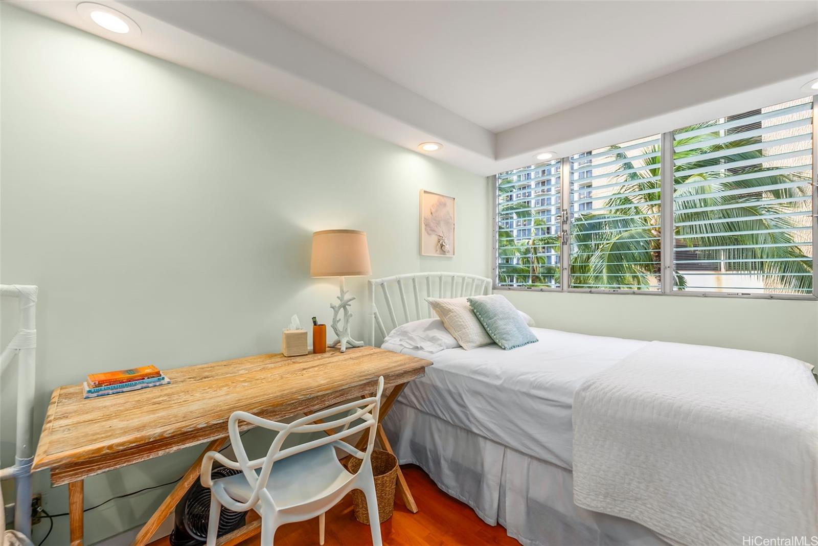 Waikiki Imperial Apts condo # 6C, Honolulu, Hawaii - photo 17 of 22