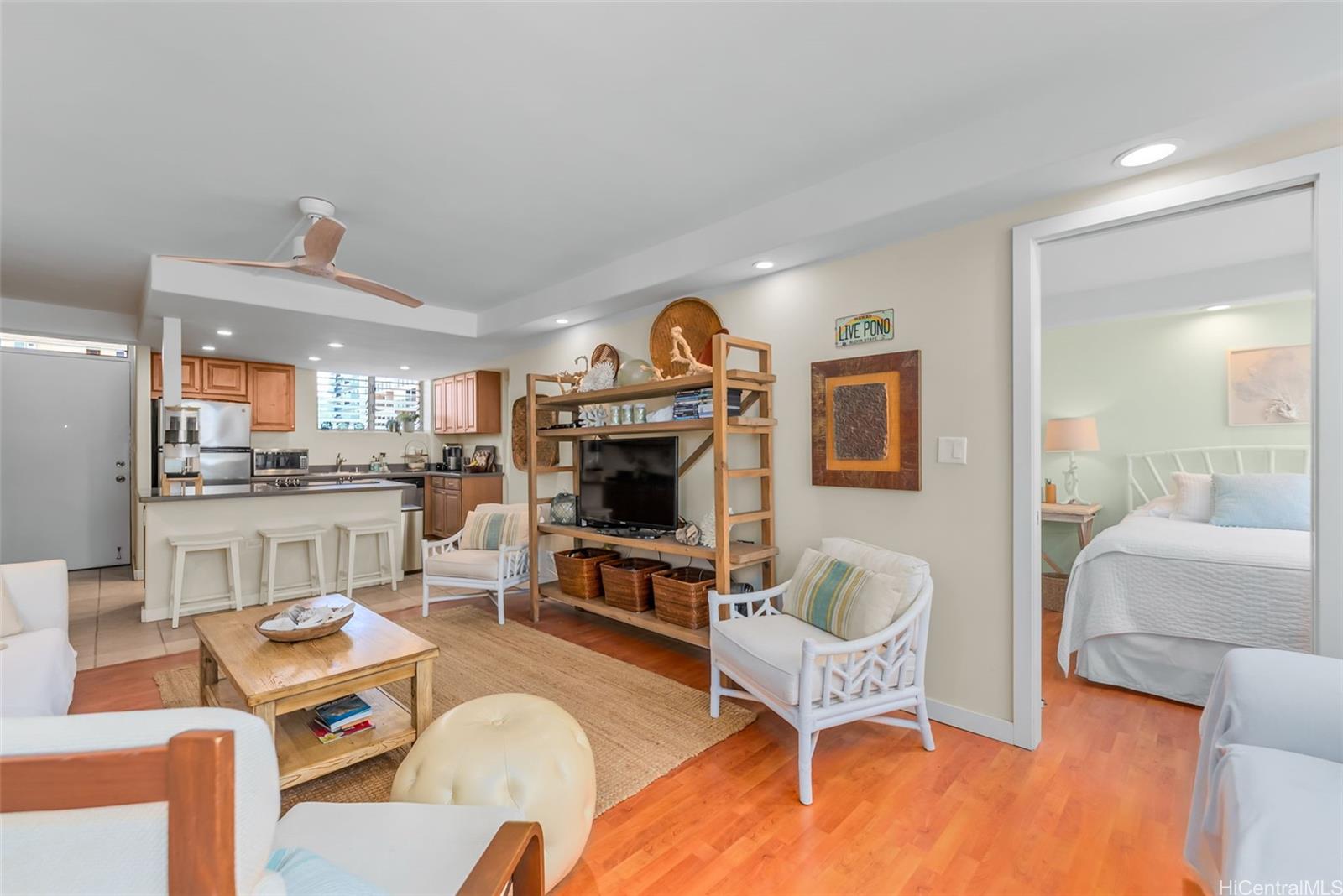 Waikiki Imperial Apts condo # 6C, Honolulu, Hawaii - photo 5 of 22