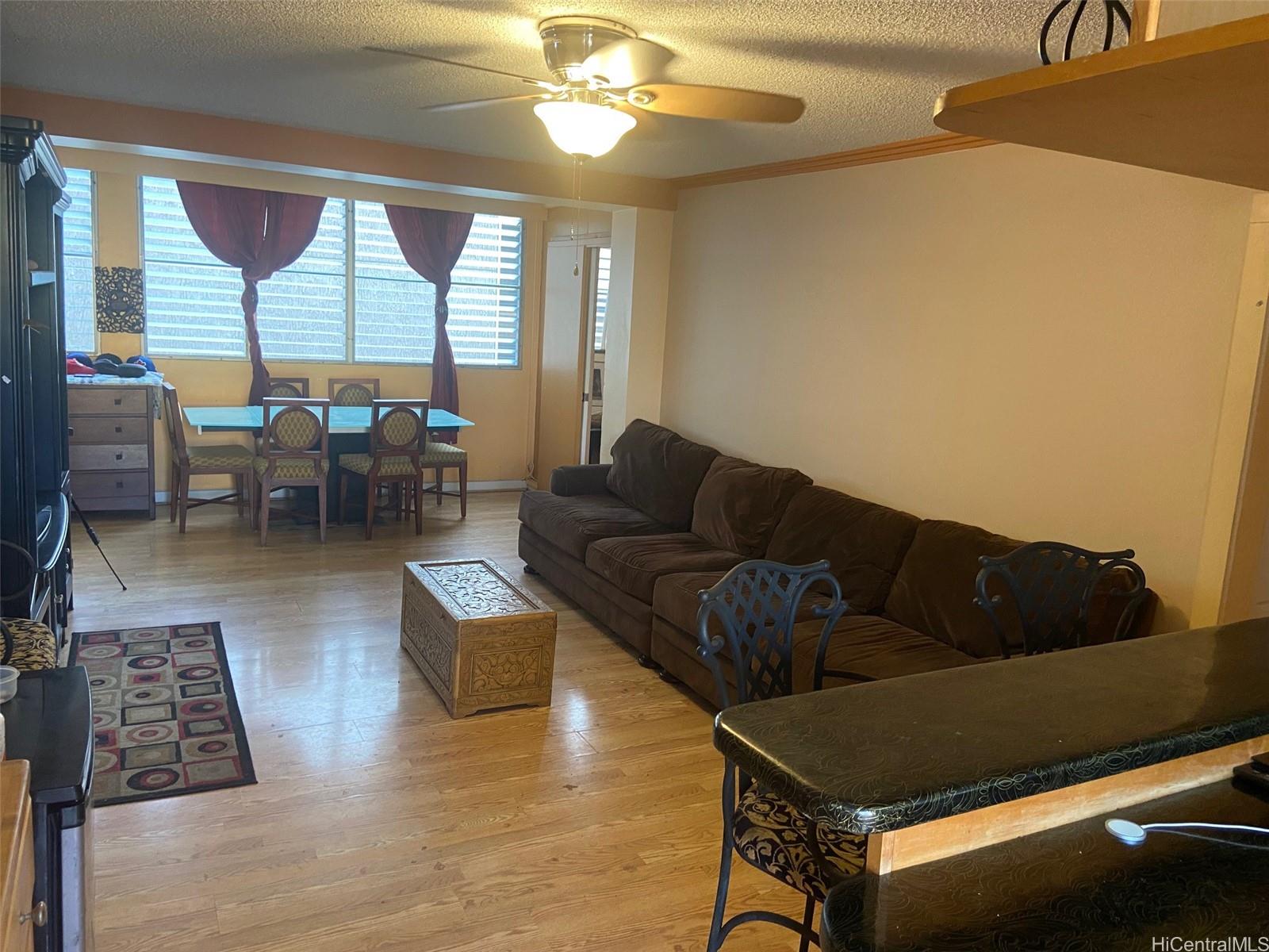 225 Liliuokalani Ave Honolulu - Rental - photo 4 of 25