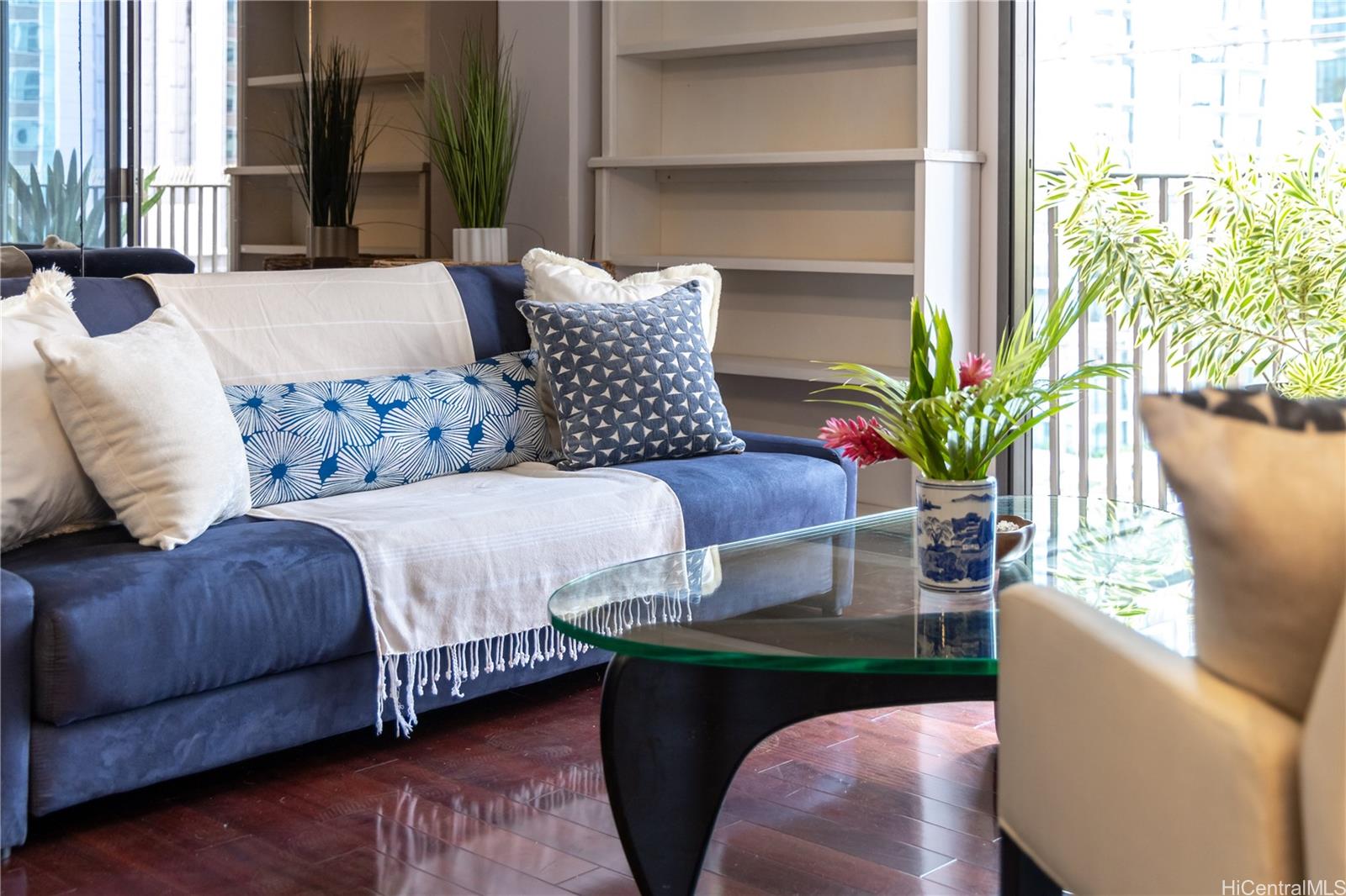 Harbor Square condo # 12G, Honolulu, Hawaii - photo 2 of 25