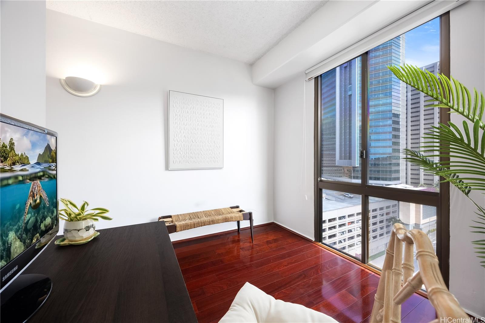 Harbor Square condo # 12G, Honolulu, Hawaii - photo 19 of 25