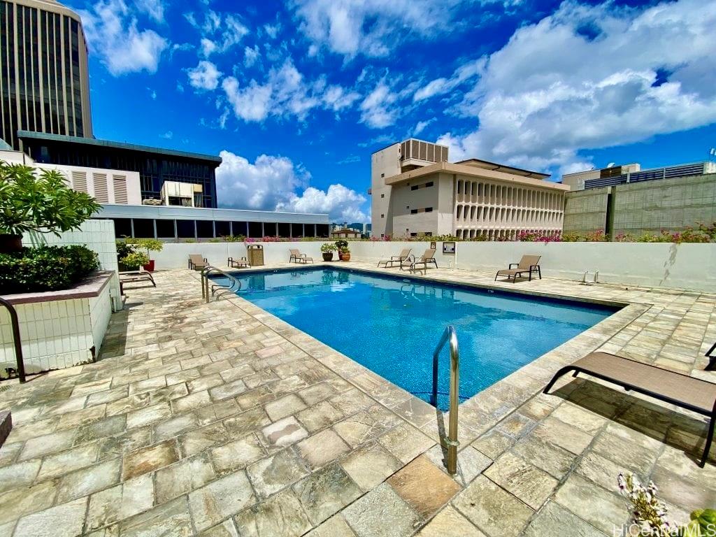 Harbor Square condo # 14A, Honolulu, Hawaii - photo 11 of 16