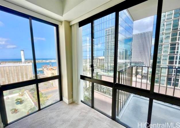 Harbor Square condo # 14A, Honolulu, Hawaii - photo 5 of 16