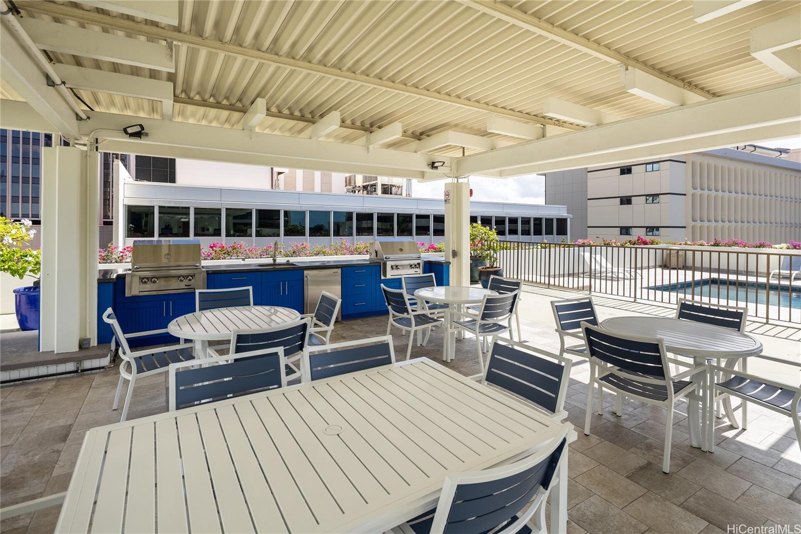 Harbor Square condo # 14C, Honolulu, Hawaii - photo 16 of 23