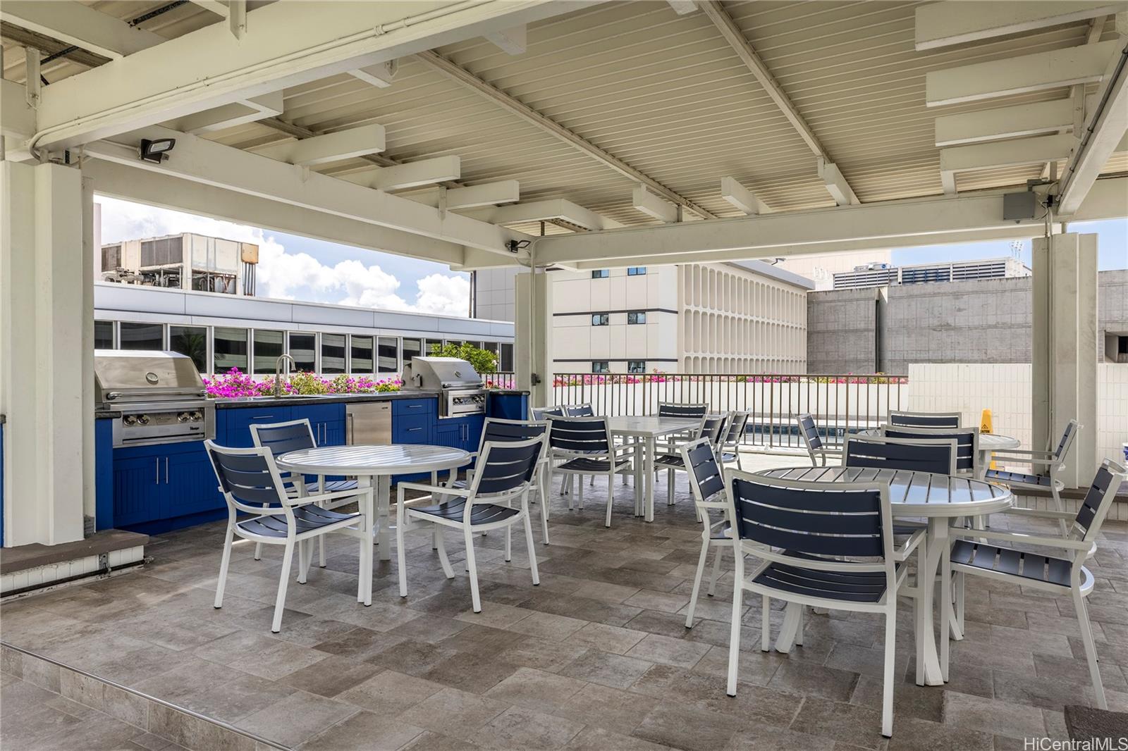 Harbor Square condo # 16A, Honolulu, Hawaii - photo 15 of 16